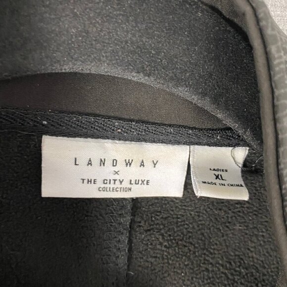 Landway Jacket Soft Shell Fleece Lining Zip Up Sz XL Cape Breton NS patch - Picture 7 of 11